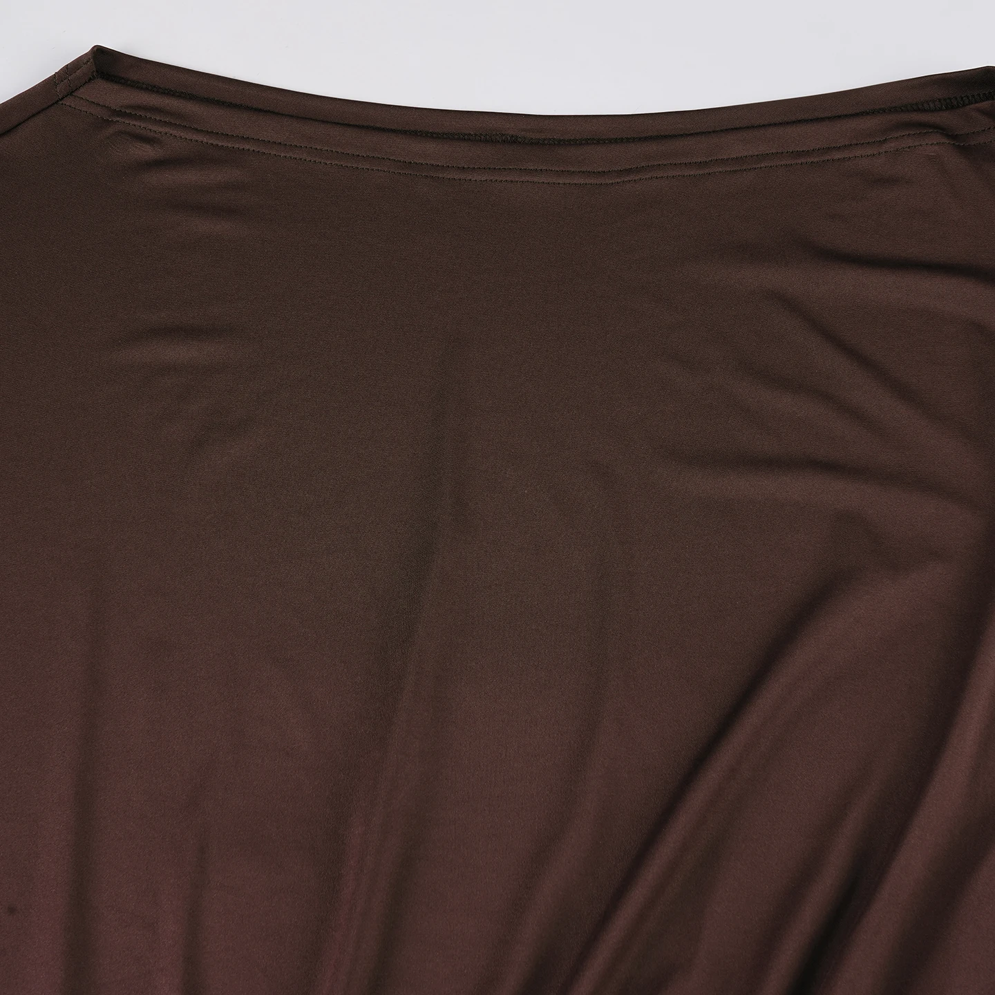 SUCHCUTE Wickelkleid mit Fledermausärmeln für Damen, One-Shoulder, solides, rückenfreies, figurbetontes Kleid, Abendparty, Clubkleid, Y2K, sexy Outfits für den Sommer – Detail 13