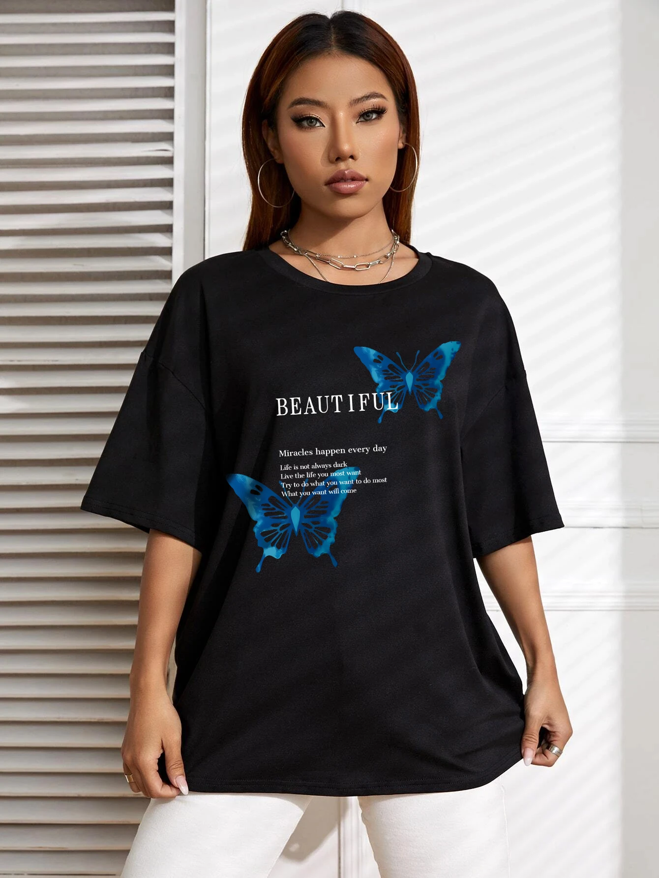 

Beautiful Two Blue Butterflies Graphic Female T-Shirts Summer Soft Short Sleeve Cotton Casual Tee Shirt Fashion Oversized Tshirt