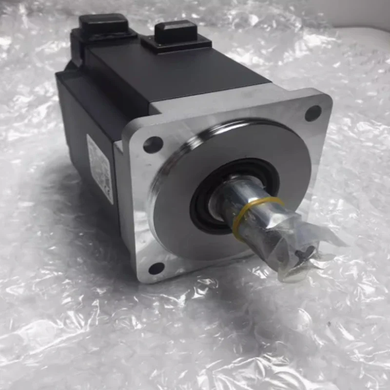 Nuovo originale MR-J2S-40B MR-J2S-60B MR-J2S-70B MR-J2S-100B MRJ2S40B spedizione veloce