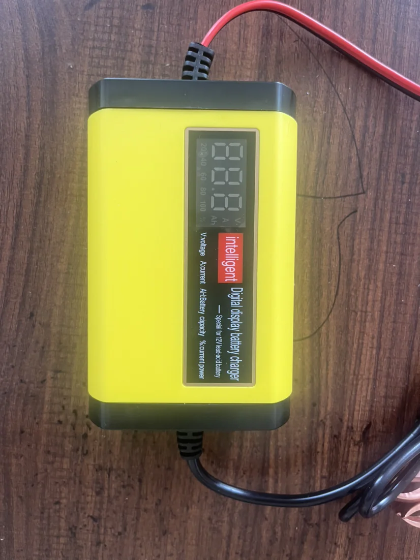 Car Battery Charger Digital LCD Display 2A Fast Charging 3 Stages Lead Acid AGM GEL Battery-chargers