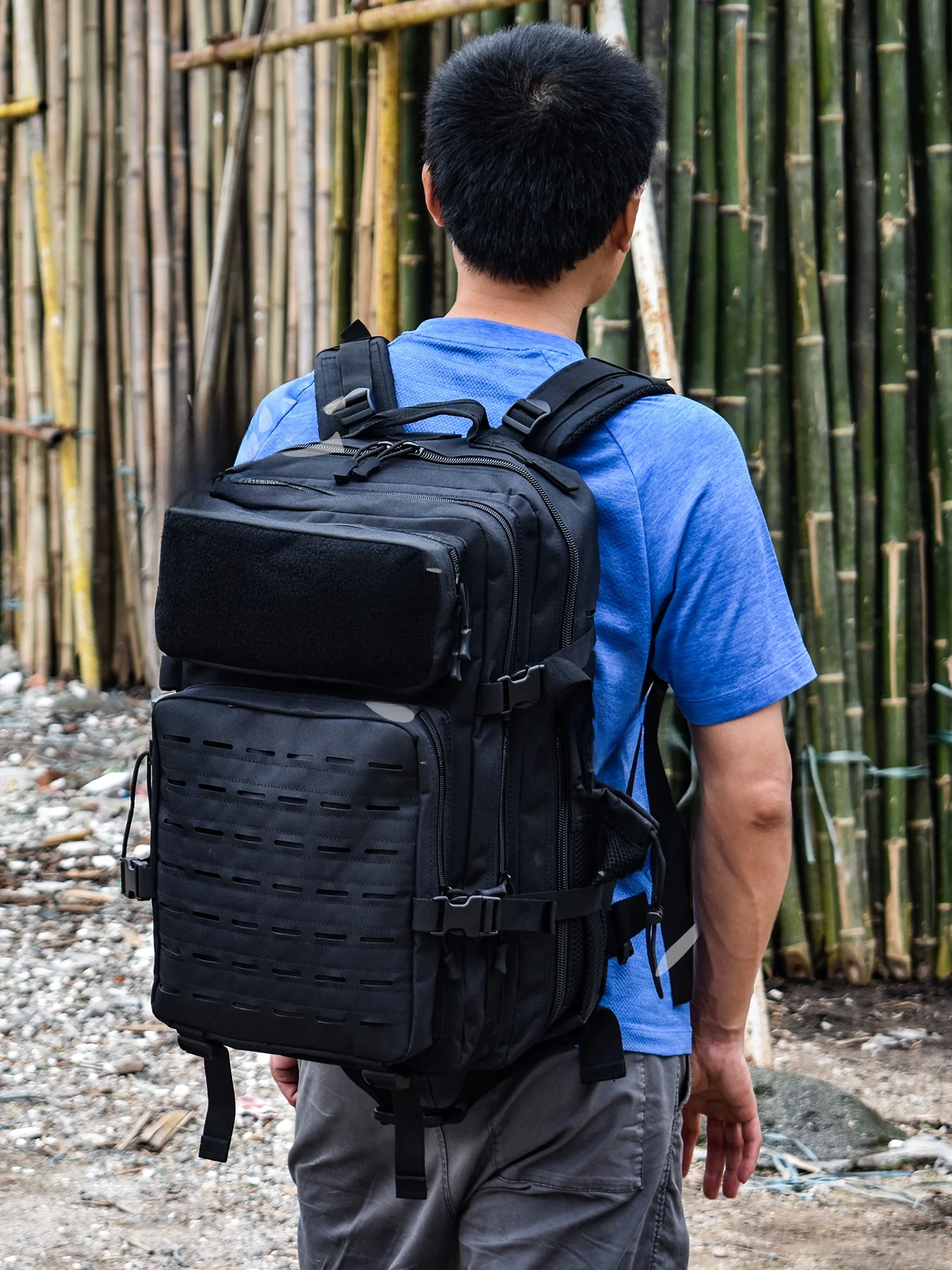 sac-a-dos-tactique-yao-guang-outdoor-45l-laser-molle-pour-militaires-sac-de-transport-pour-fans-sac-de-secours-d'urgence-grand-sac-a-dos-tactique-3p-a-double-epaule