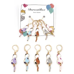 Marcadores de punto de gato de dibujos animados Multicolor, pestillo de ganchillo para Kits de manualidades DIY, Clip de aguja, herramientas de tejer extraíbles, 1 Juego