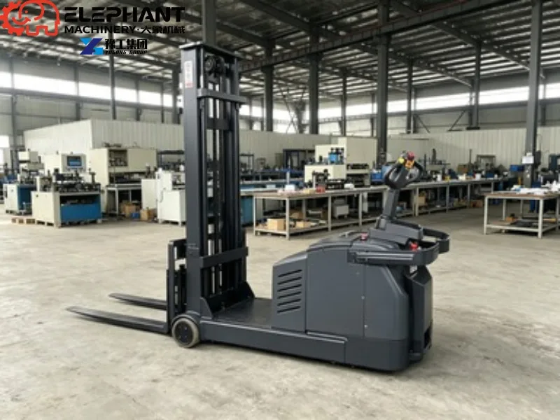 Portable Semi Self-Lifting Electric Stacker, 500kg 700kg Self Loading Truck With 1100mm 1300mm Lifting Height For Cargo Loading