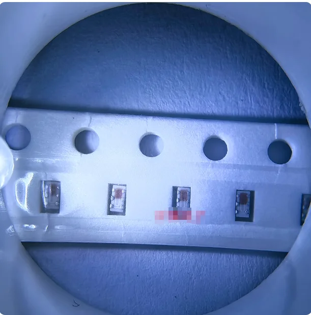 TCW2-282+ Frequency range 700MHz~2.8GHz Impedance ratio - unbalanced/balanced 1:2 Insertion loss (maximum) 2dB