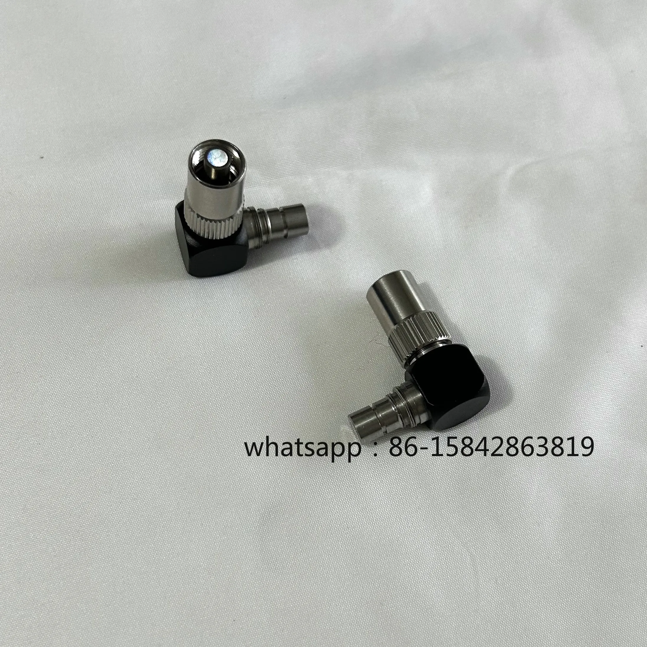 Cold Light Source Fiber, Right Angle Interface, Endoscope Guide Beam of Light Adapter 90 Degree Adapter