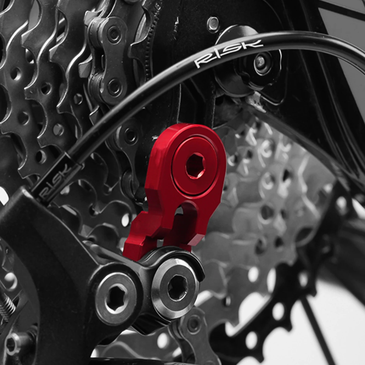 

Tail Hook Extender Aluminum Derailleur Hanger for Mountain Road Bike Rear Frame Screw Easy Install Durability Upgrade 34-52T