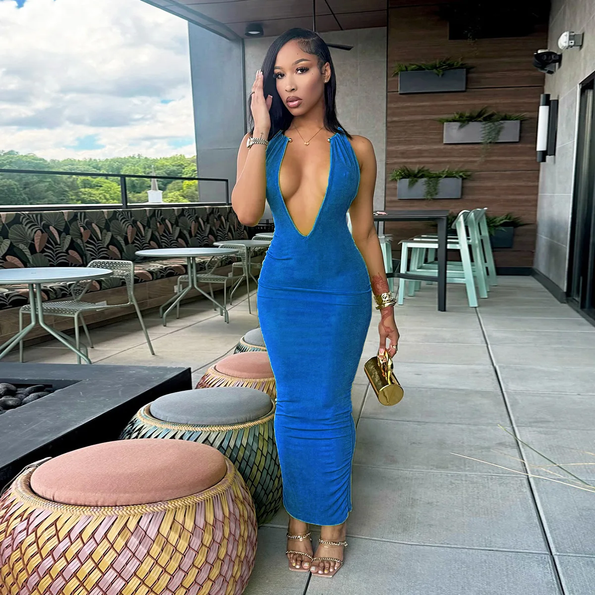 Robe de soirée personnalisée pour boîte de nuit, nouvelle robe de plage, vacances, Sexy, décolleté en v profond, décoration circulaire en métal, jupe longue Slim, 2025