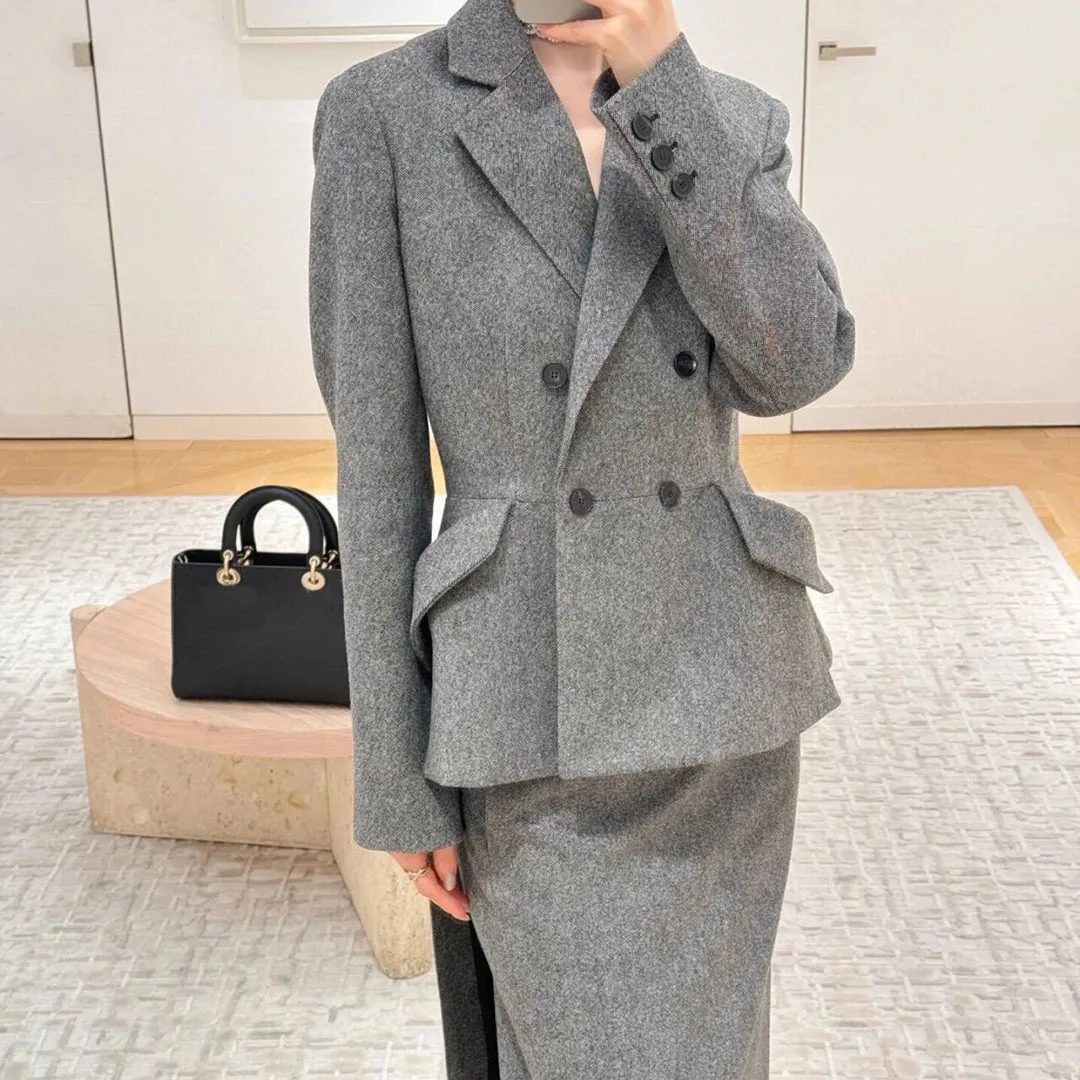 2024 New Fashion Runway Design 70% Wool Blends Gray Color Slim Fit Chic Blazer Women Jacket Notched Double Breasted Elegant Suit