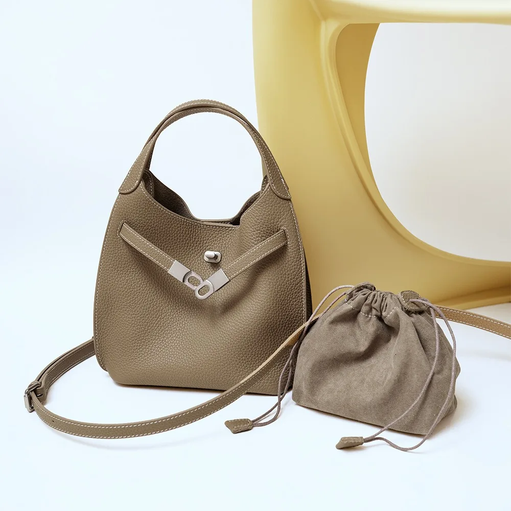 2026 New Leather Women's Bag, High-end Light Luxury Women's Handbag, Portable Commuter Messenger Texture Unique Fashion Premium