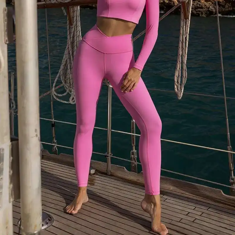 PMWRUN 2025 Conchiglia con spalle scoperte Yoga Manica lunga Sport per le donne Top da palestra in pizzo con pettorali Top Dimagrante Allenamento Activewear