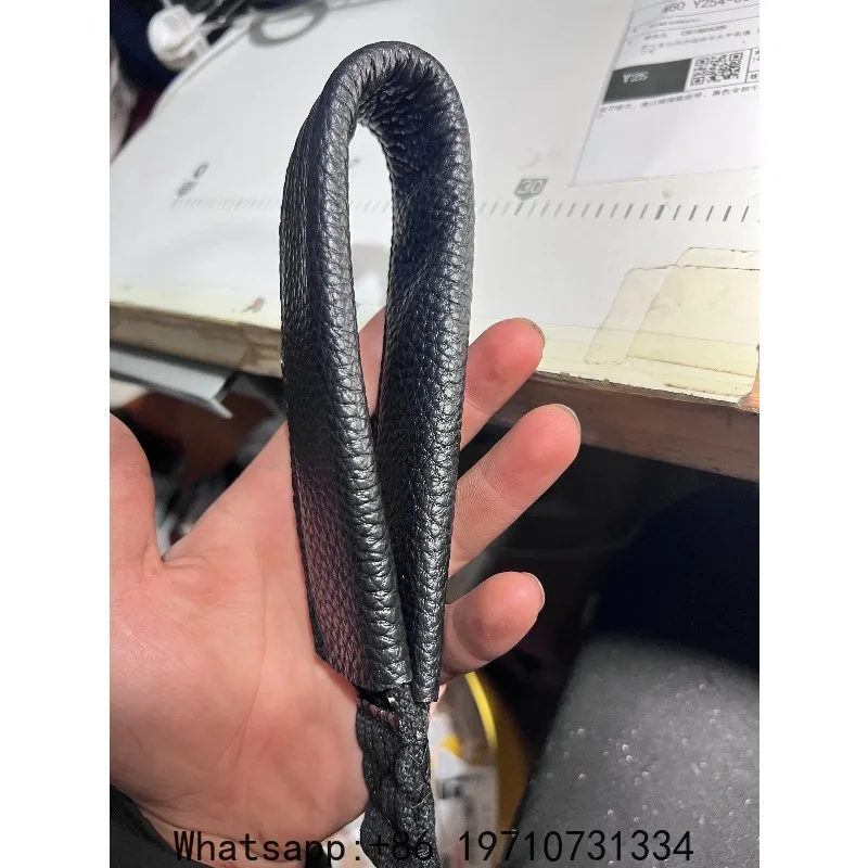 The wrist lift belt is handmade in real cowhide, and the hand pain of ordinary straps is painful