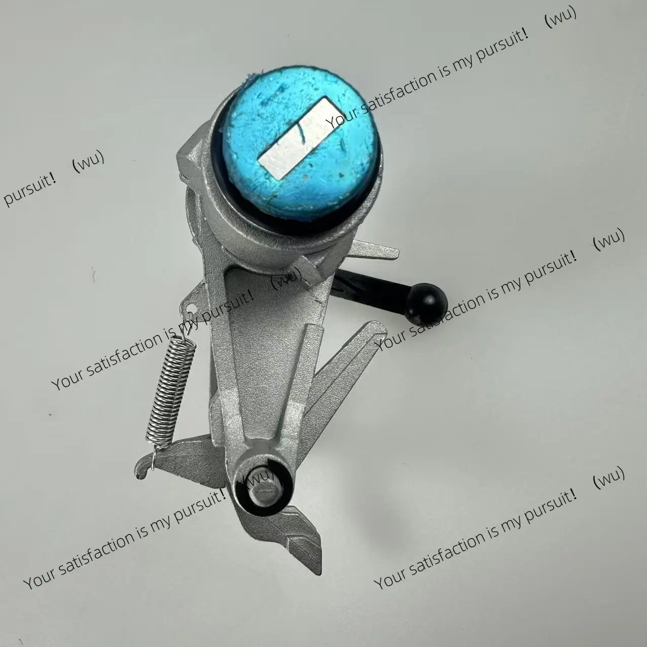6Q6827297G 6Q6827565E Car Rear Door Lock Core with Rear Luggage Lock Key Suitable for VW POLO 2002-2010 view 6