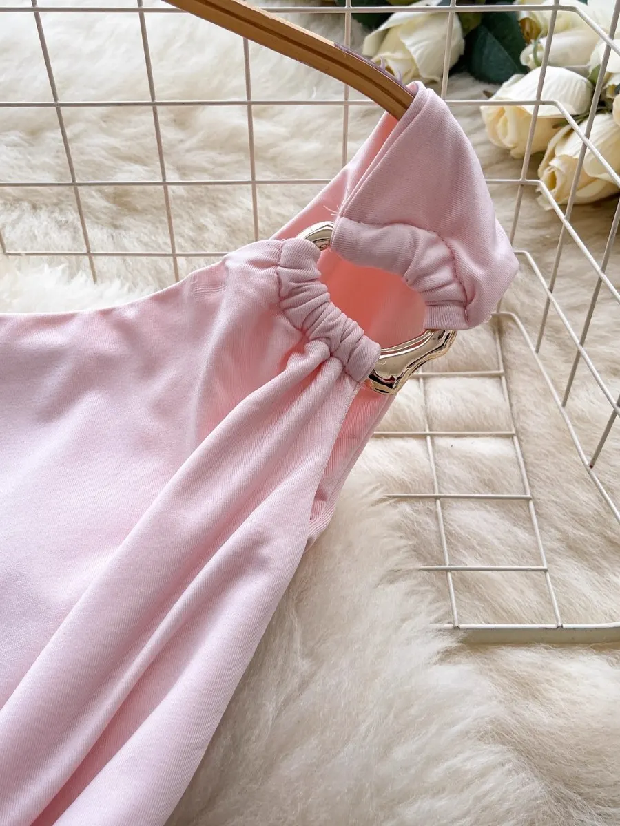 Foamlina verão plissado fino ajuste amarrar fenda design bodycon menina quente mini vestido puro desejo estilo doce fora do ombro mini saia