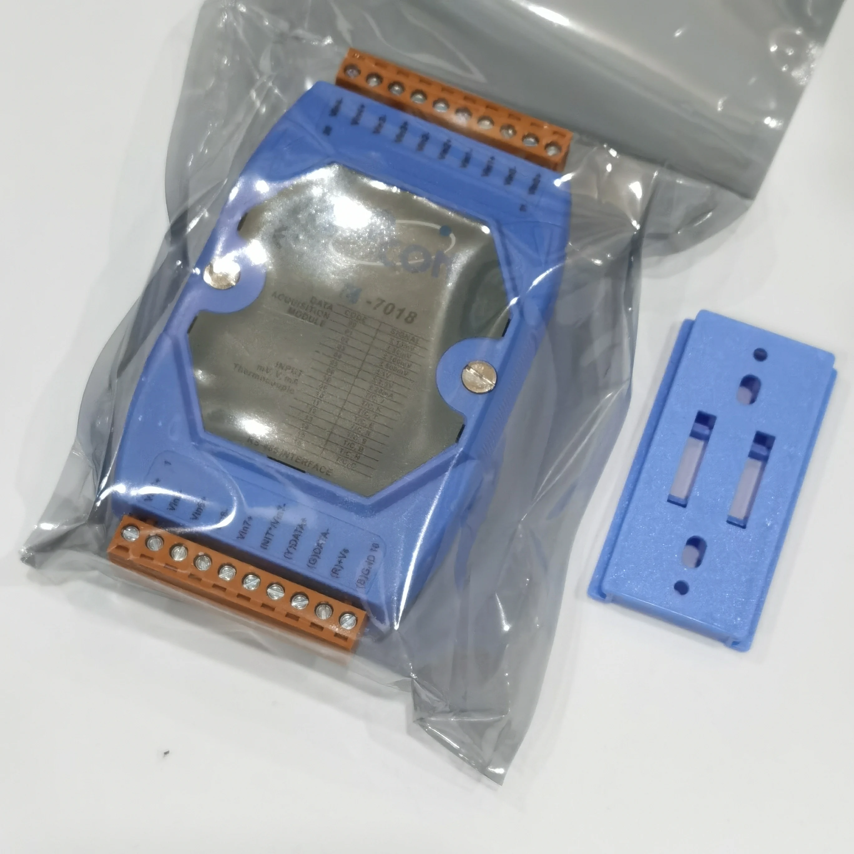 ICP DAS I-7018 8-Channel Analog Input Module | RS-485 Remote I/O Data Acquisition with Thermocouple, Voltage & Current Support,