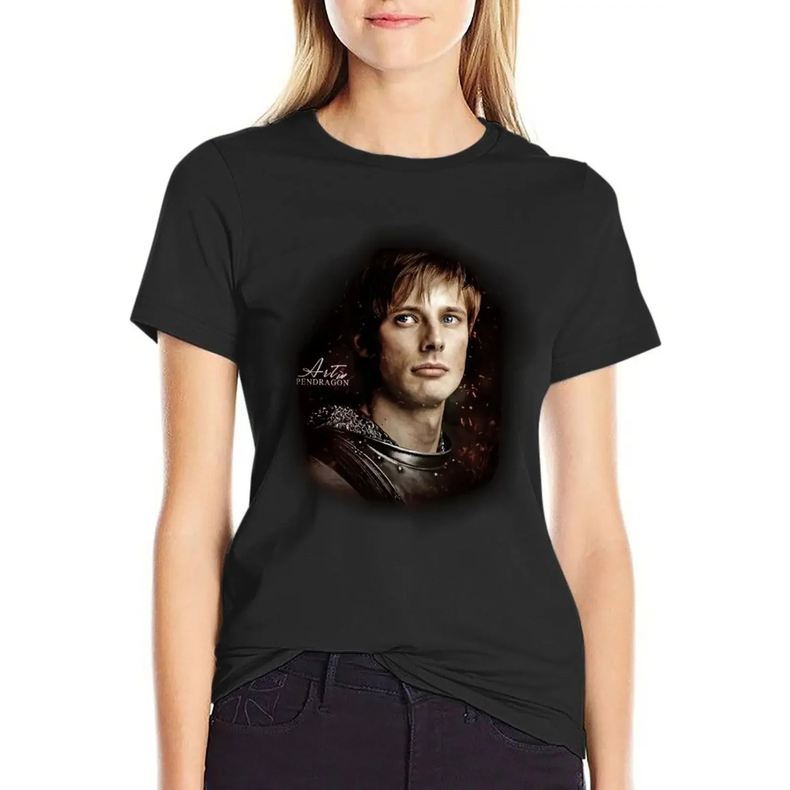 

Arthur Pendragon - Merlin - A2 T-Shirt tees shirts graphic tees customs cotton t shirts Women