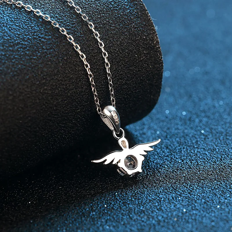 

LioraGem Women's Angel Wing Pendant Necklace with Moissanite, 50-Point Moissanite Collar Necklace Platinum PT950 Stamp