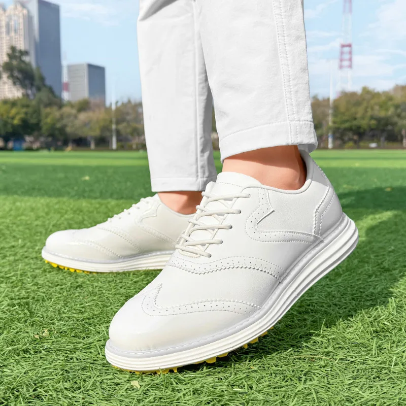 New Luxury Men Golf Shoes Breathable Golfing Sneakers Non Slip Lightweight Footwears For Gym Golfers