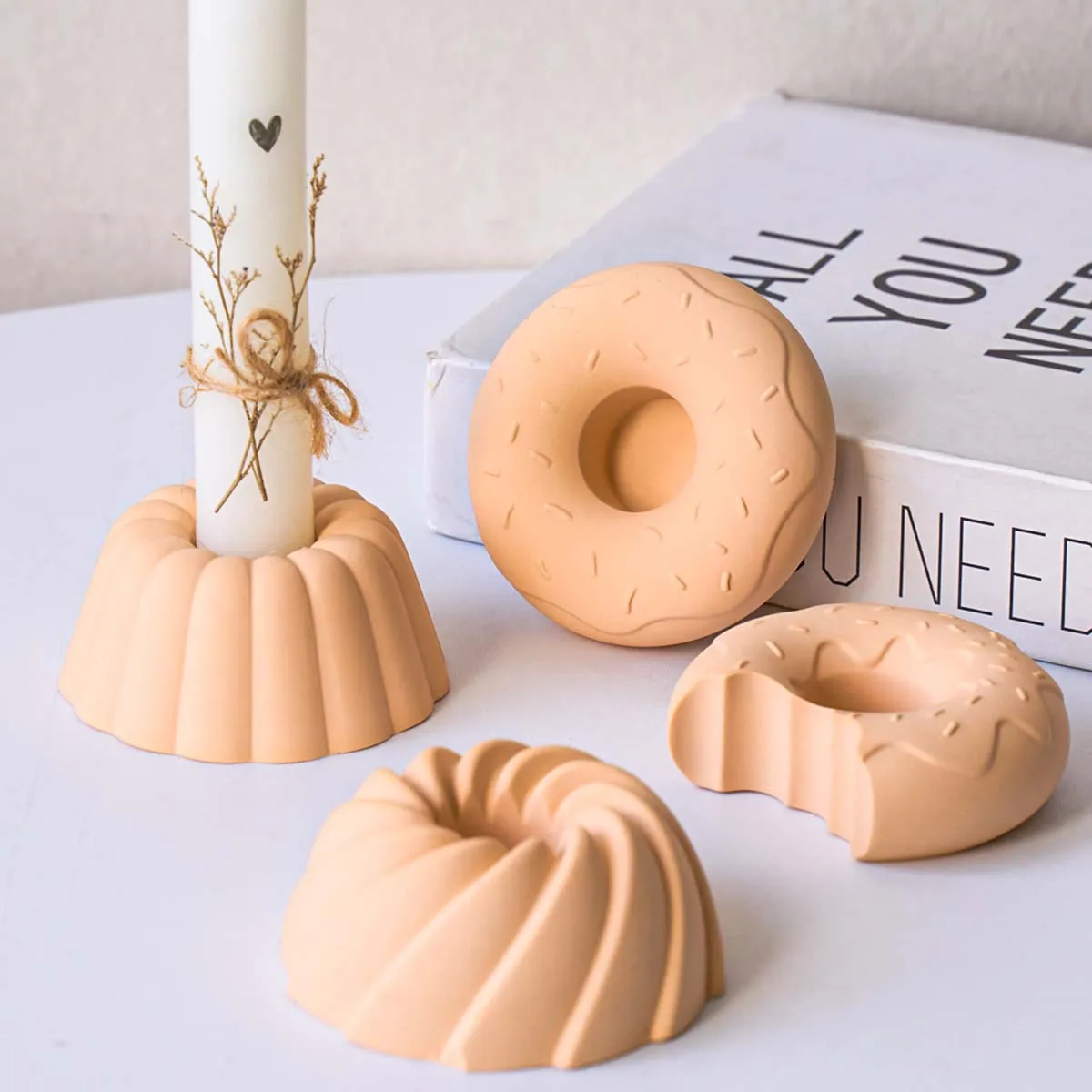 3D Donut Pudding Kerzenhalter Silikonform DIY handgemachte runde lange Streifen Wachs Kerzenständer Gips Harz Handwerk Formen Home Dezember