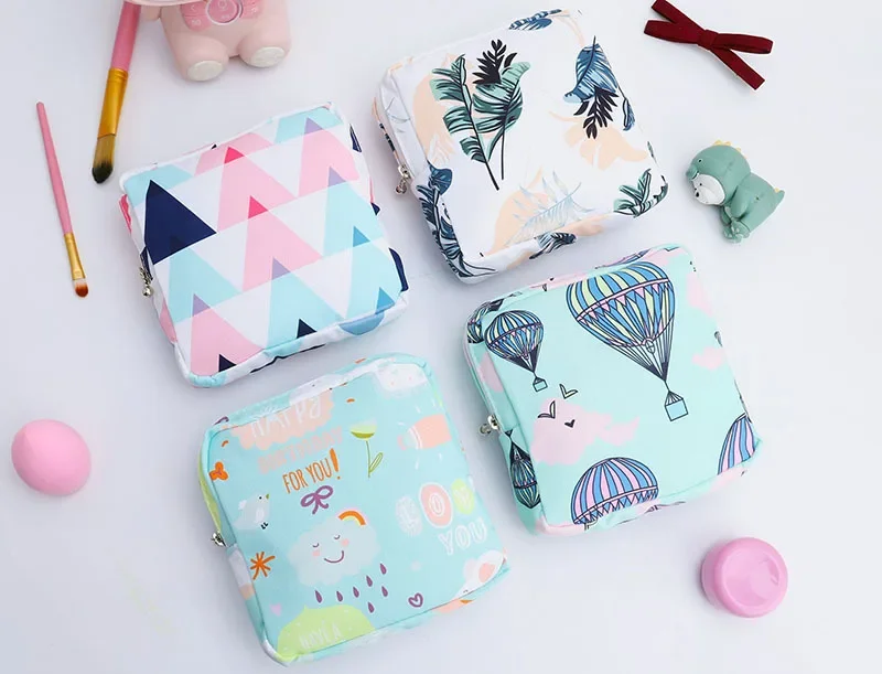 Cute Women Tampon Storage Bag Handbags Organizer Sanitary Pad Pouch Coin Money Card Pouch Cartoon Pattern Tampon Holder