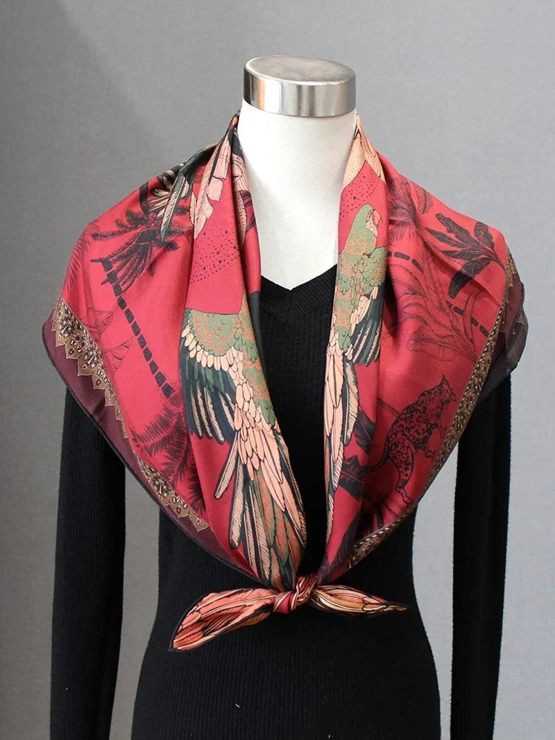 High-end Elegant Women's Fashion Parrots Double-sided Print Sand-washed Twill Silk Hand-rolled Edge Versatile Square Scarf Shawl