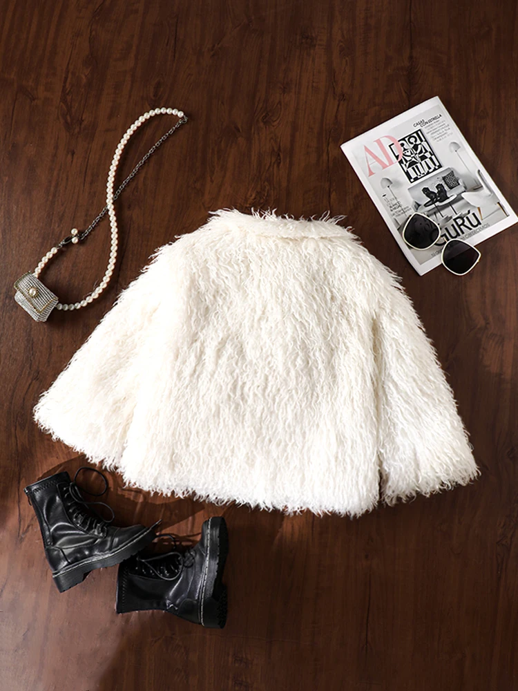 New Autumn and Winter Children's Faux Fur Coat with Stand Collar Design, Windproof and Warm, Off-White Children's Clothing, Faux Fur Coat, Eco-Friendly Fur, Artificial Fur, Fur Coat, Fox Fur, Thickened Coat, Fashionable and Versatile, Autumn and Winter New Style, Two Side Invisible Pockets, Three Invisible Snap Buttons, Soft
