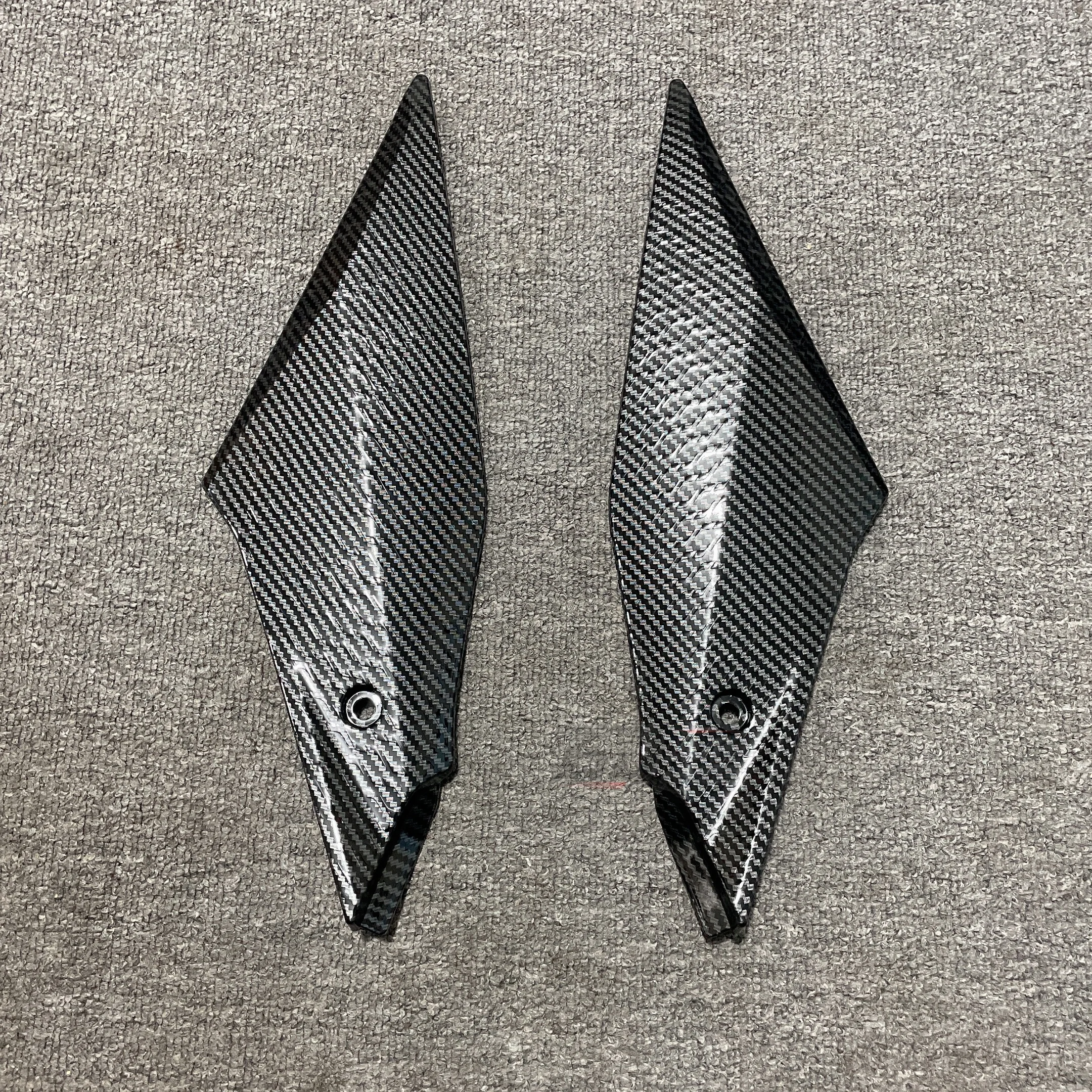 For Yamaha YZF R1 YZF R1M R1S 2015 2016 2017 2018 2019 Motorcycle Fuel Tank Side Cover Fairing Side Fuel Tank Trim Accessories