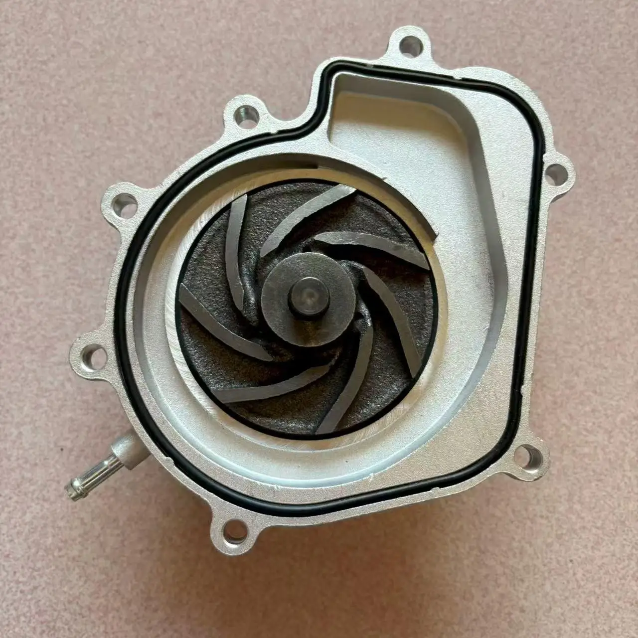 New Engine Coolant Water Pump With Promotional Price