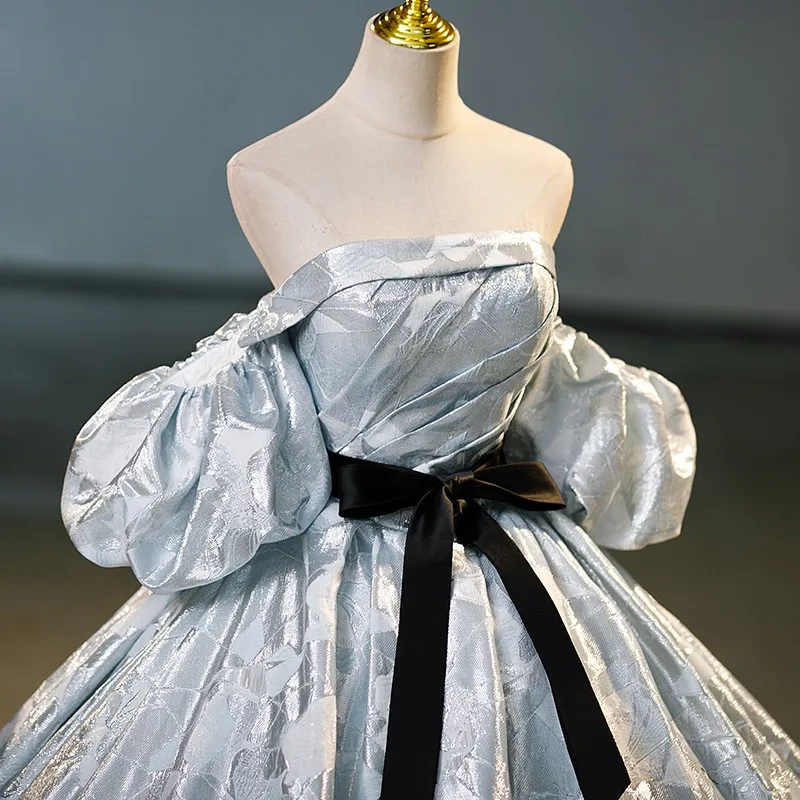 Vestidos de quinceañera sin tirantes clásicos, vestidos de baile de princesa de lujo simples con cinturón negro, manga desmontable, vestido de graduación hinchado