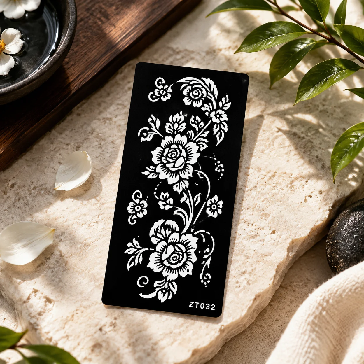 Fashion Personalized Flower Tattoo Stickers Floral Ethnic Style India Temporary Tattoo Hollow Body Art Arm Foot Tattoos Gifts