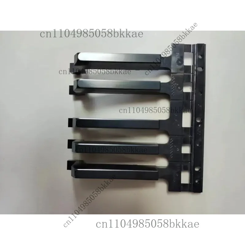 

Для Yamaha MX88 оригинальные белые, черные клавишные детали клавиатуры