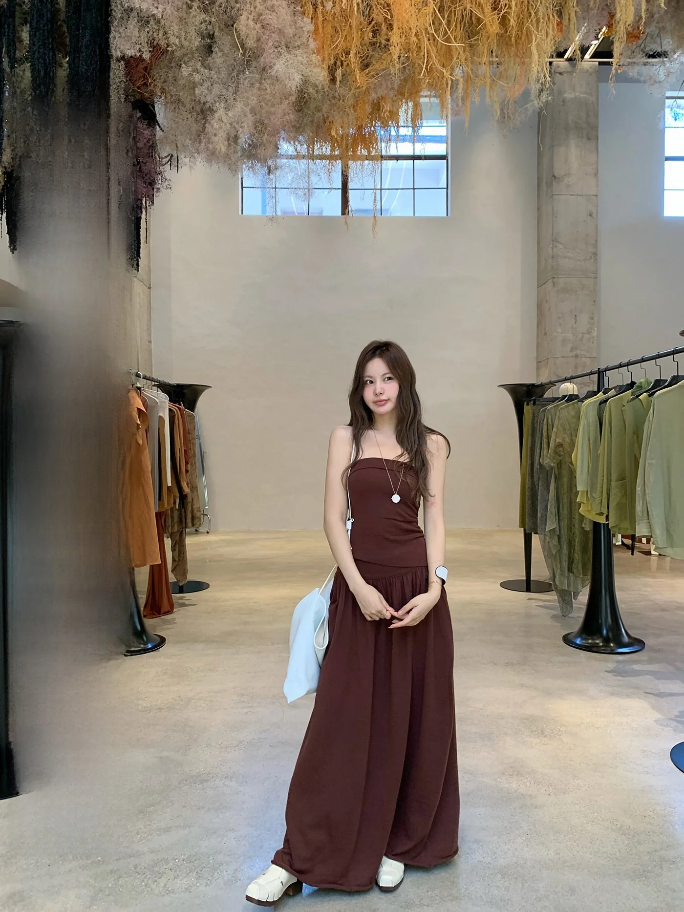 

Повседневный комплект из двух предметов, длинная юбка и топ-труба, женская модная осенняя новинка, удобное дышащее синтетическое волокно