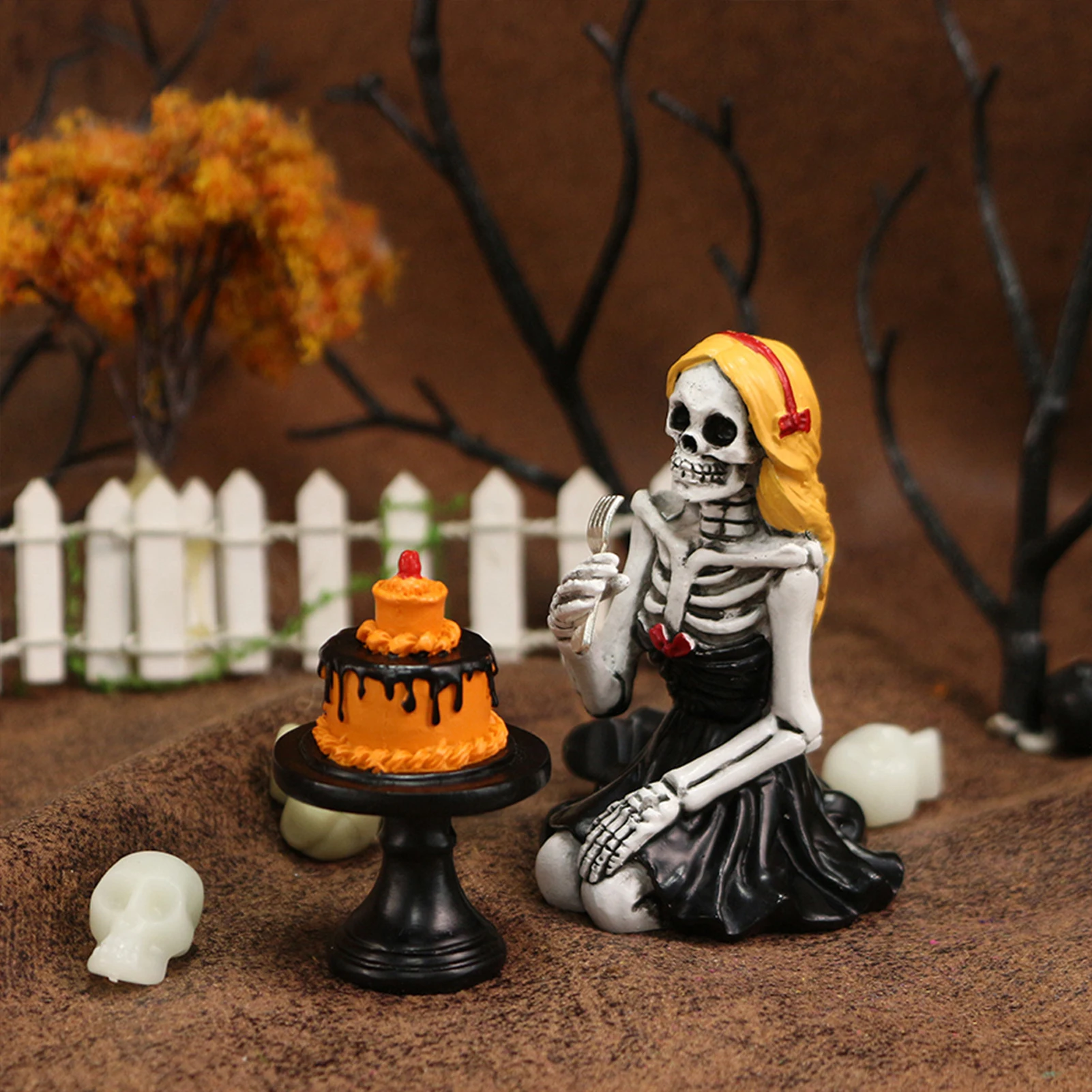 Skull Girl Statue Halloween Decor Skeleton Figurine Home Decoration Gothic Birthday Party Centerpiece for Table Shelf Display
