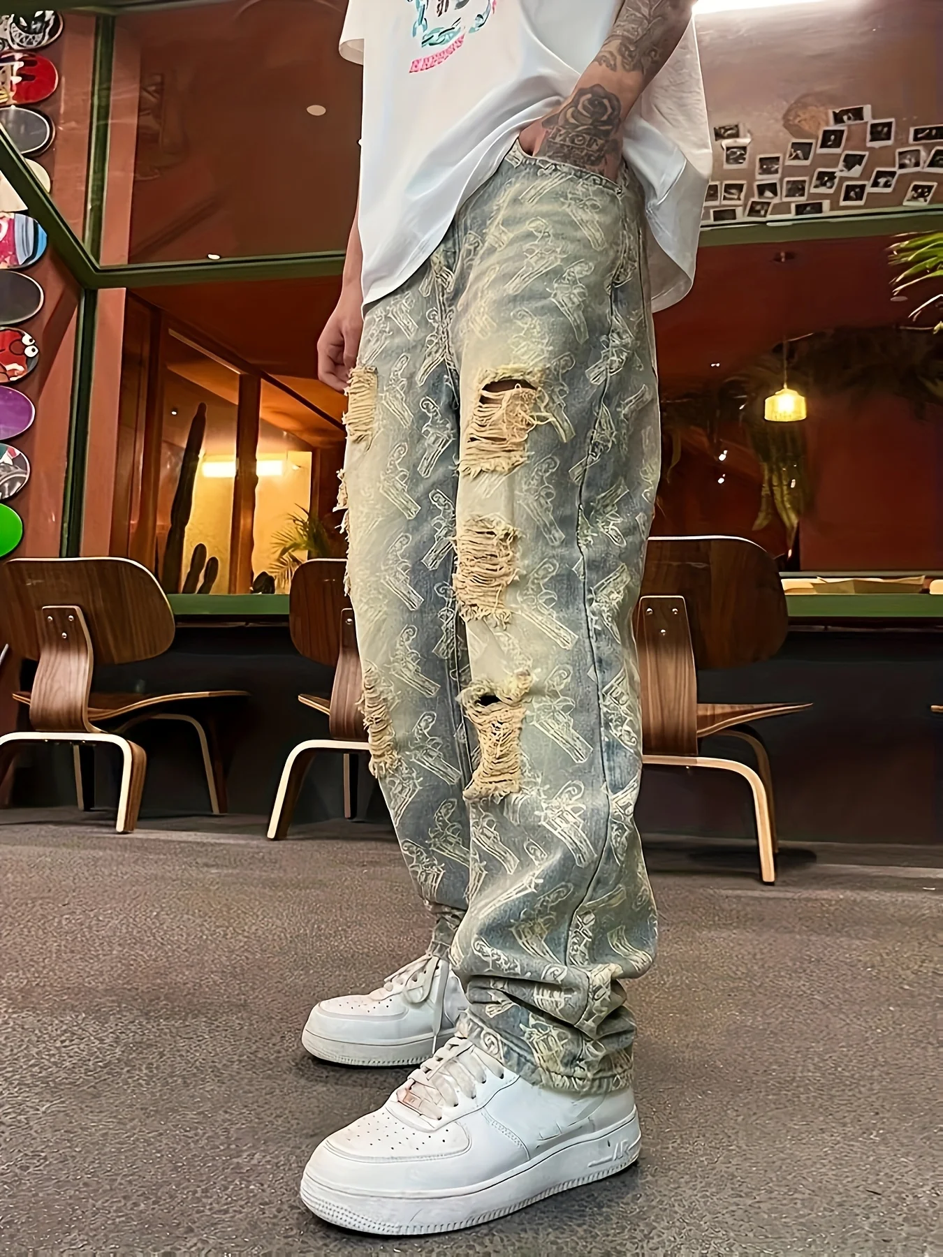 American Street Style Washed Distressed Ripped Jeans für Herren Frühling und Herbst gerade lose europäische und amerikanische High Street Vibe Style lange Hosen