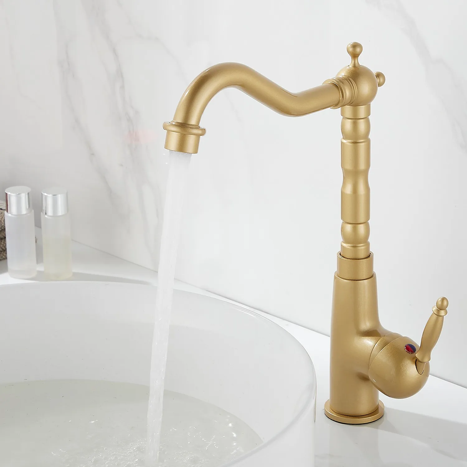 Antique Brass Kitchen Faucet Deck Mounted Bathroom Basin Sink Hot and Cold Water Mixer Taps
