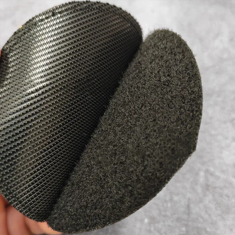 

Customized stickers 2 styles totaling 200 pieces, pictures sent by the customer