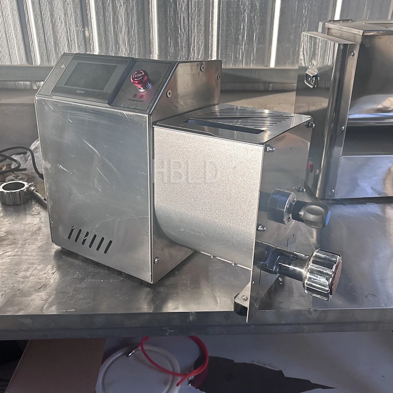 New Spaghetti Making Machine Made in China Pasta Scallop Maker Kitchen Appliance for Efficient Food Production