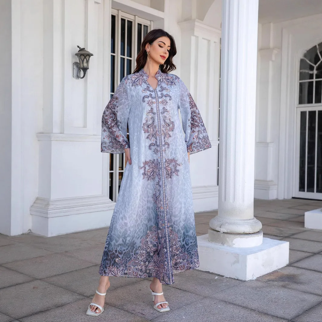 Muslim Middle East New Fashion Women's Blue Solid Color V-neck Long Sleeve Ankle Length Elegant Trendy Dresses Embroideried Robe