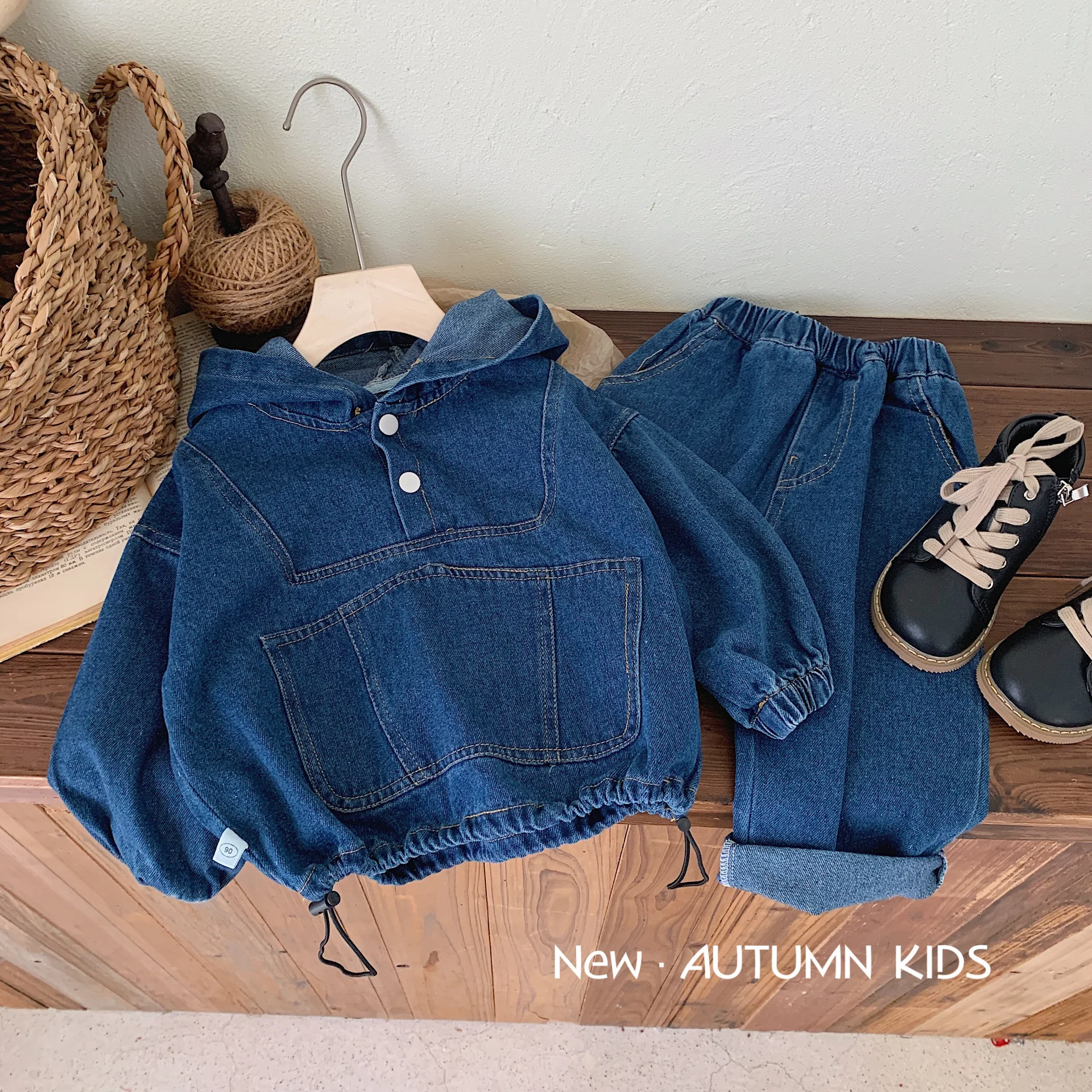 

Childrens Denim Hooded Pants Set for Spring and Autumn Casual Loose Fit Solid Color Denim Two Piece Set