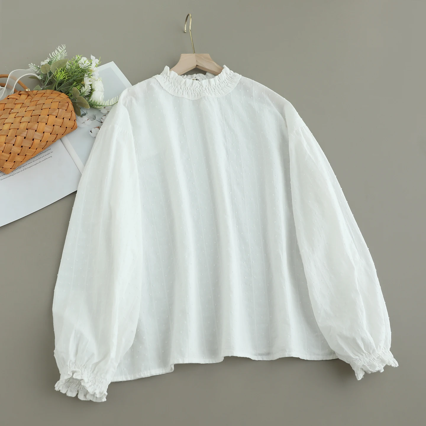 和菓子森ガール無地食用樹菌綿シャツ女性秋スタンドカラー長袖カジュアルブラウストップス