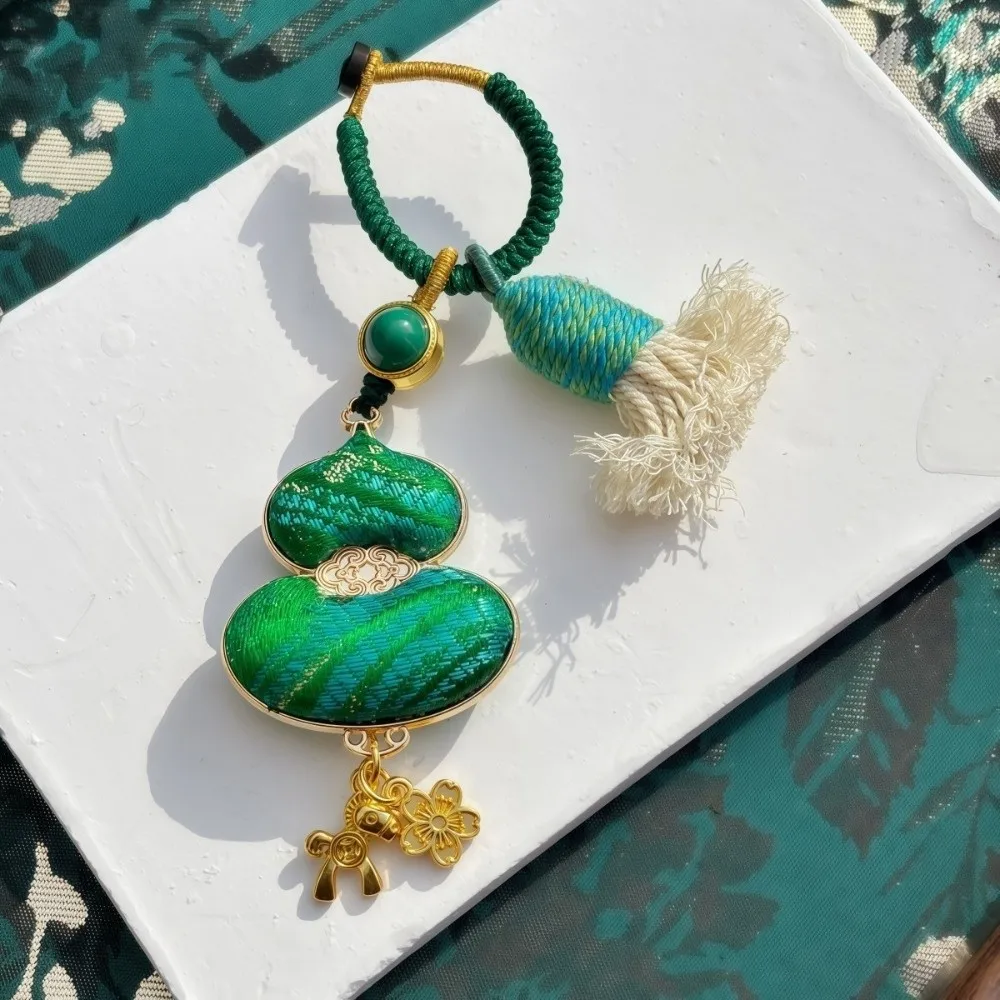 Luxury Brocade Gourd Pendant Horse Exquisite Chinese Traditional Key Chain High-end Beads Tassels Embroidered Cat Key Ring