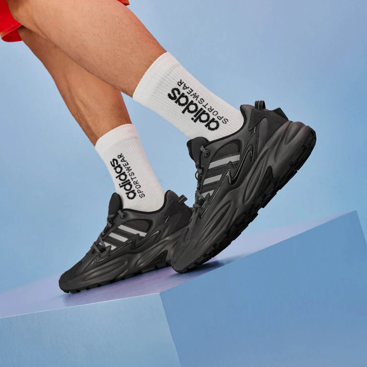 

Adidas оригинальные новые унисекс туфли для папы на массивной платформе JR3192