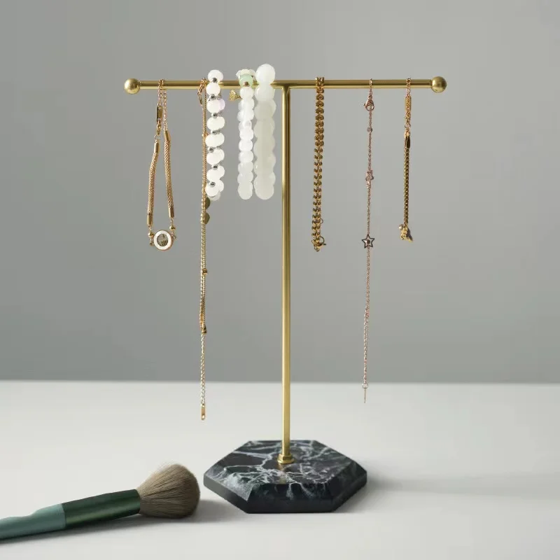 Newly Designed Metal Gold T-Shaped Jewelry Display Stand for Earrings, Rings, Necklaces, Watches, and Pendants