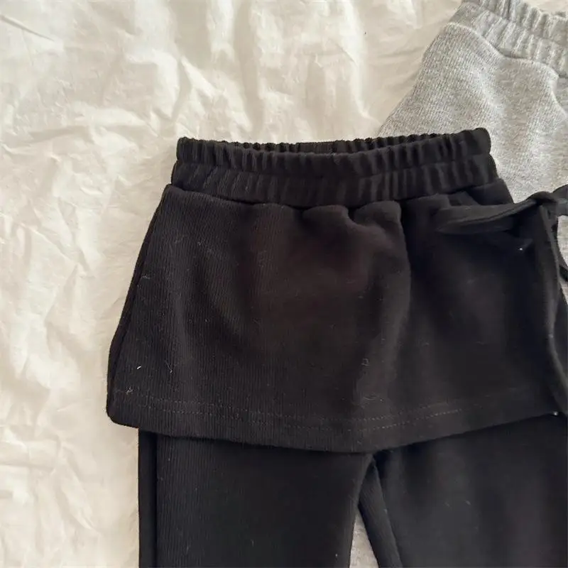 2026 Herbst 1-6 Jahre Mädchen Schlaghosen BELLBELL Kleinkind Mädchen Fake Two-Piece Schlaghosen – Detail 10