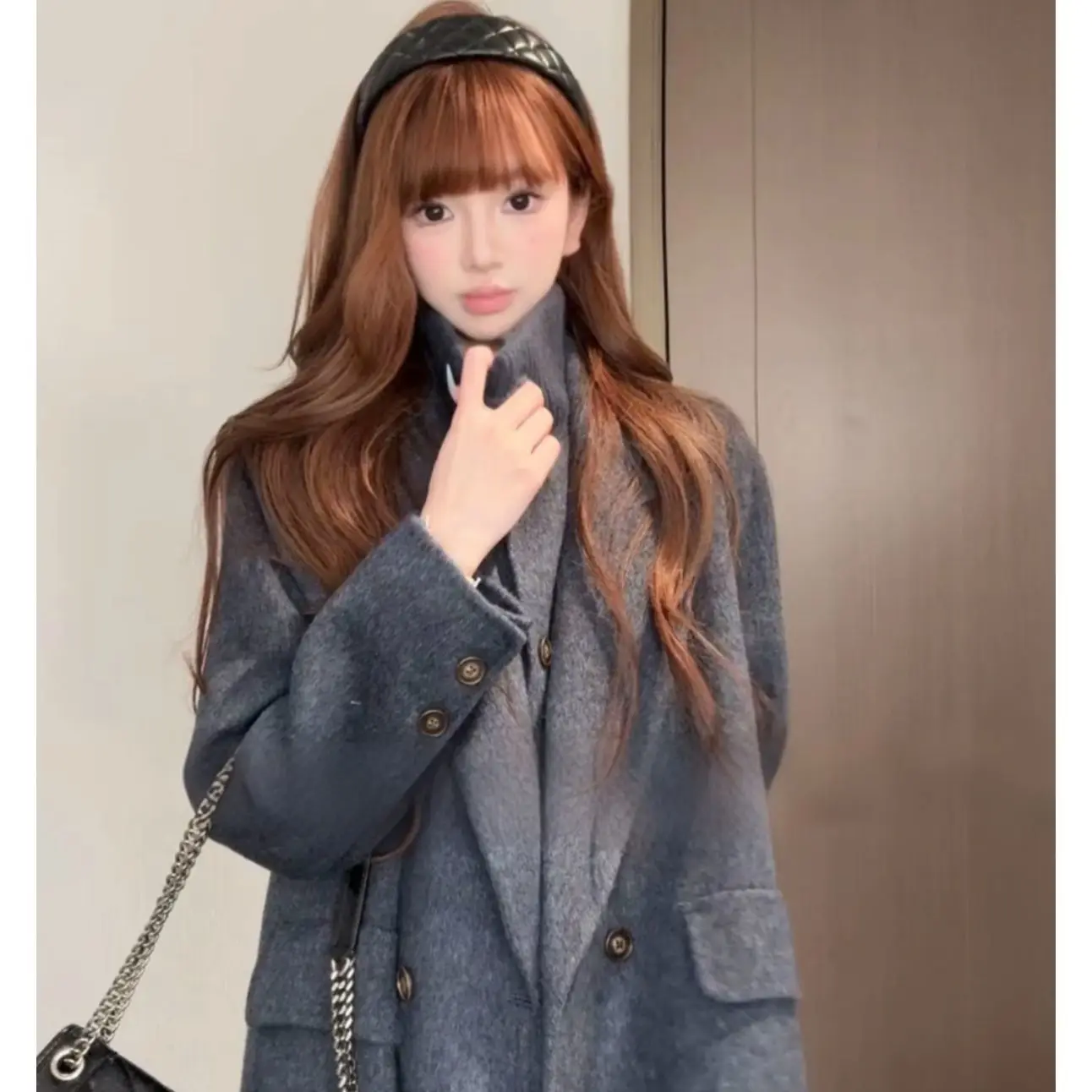 Cappotto di lana dritto da donna coreano di fascia alta con doppio colletto rovesciato Giacca di lana calda lunga allentata moda donna adatta autunno inverno