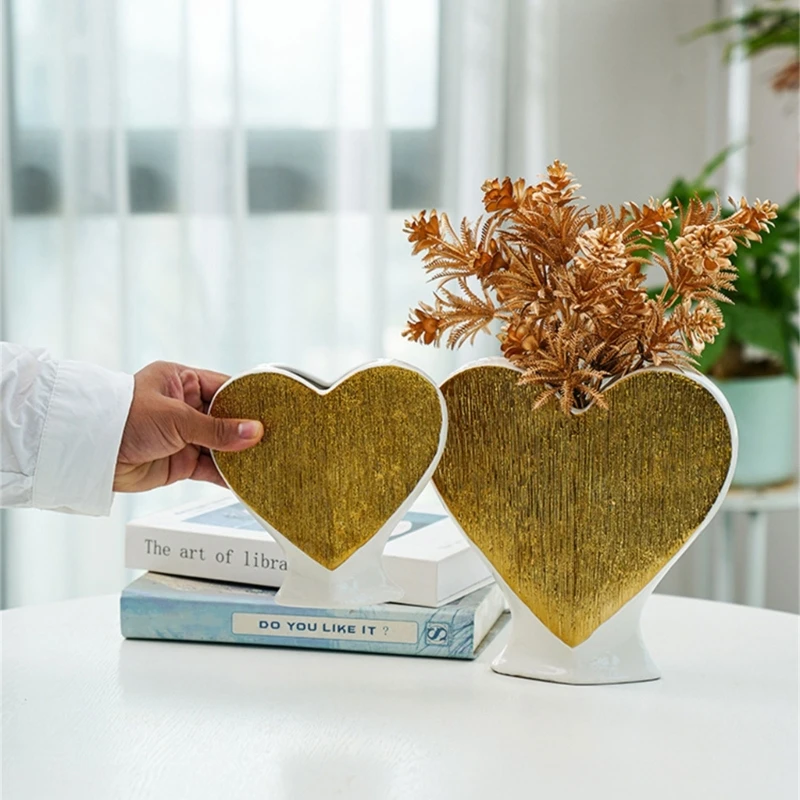 

Flower Vase Heart Shaped Flower Pots Unique Decorative Vase for Home Wedding