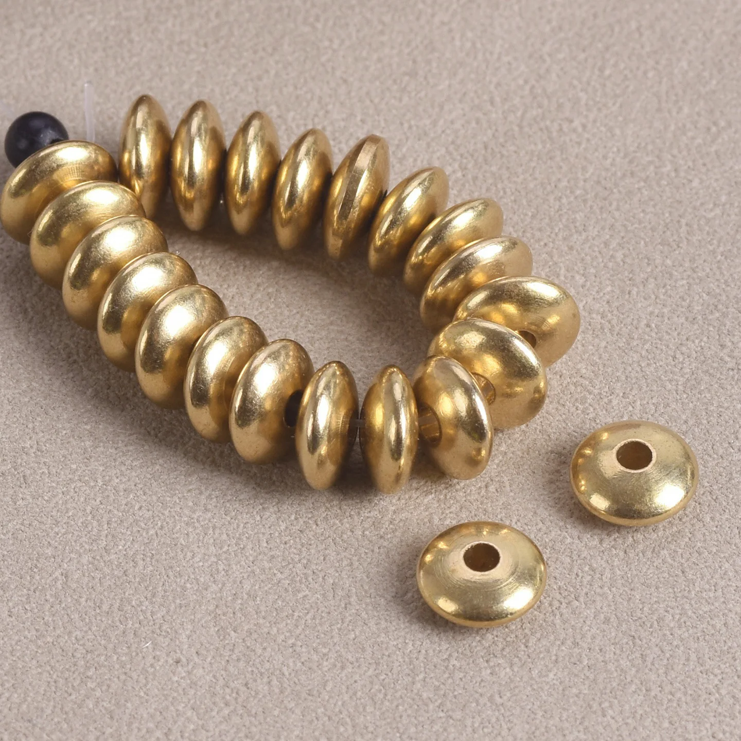 Flat Round Rondelle 5mm 6mm 8mm Solid Brass Metal Light Gold Color Loose Spacer Crafts Beads lot for Jewelry Making Findings