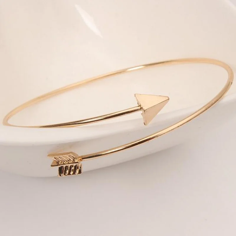 Exaggeration Punk Metal Open Adjustable Arrow Cuff Bracelets for Women Fashion Simple Gothic Feather Bangles Jewelry Wholesale