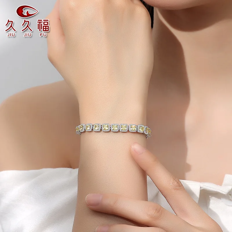 Elegant Moissanite PT950 Platinum Small Square Sugar Yellow Diamond Bracelet for Women, suitable for daily wear