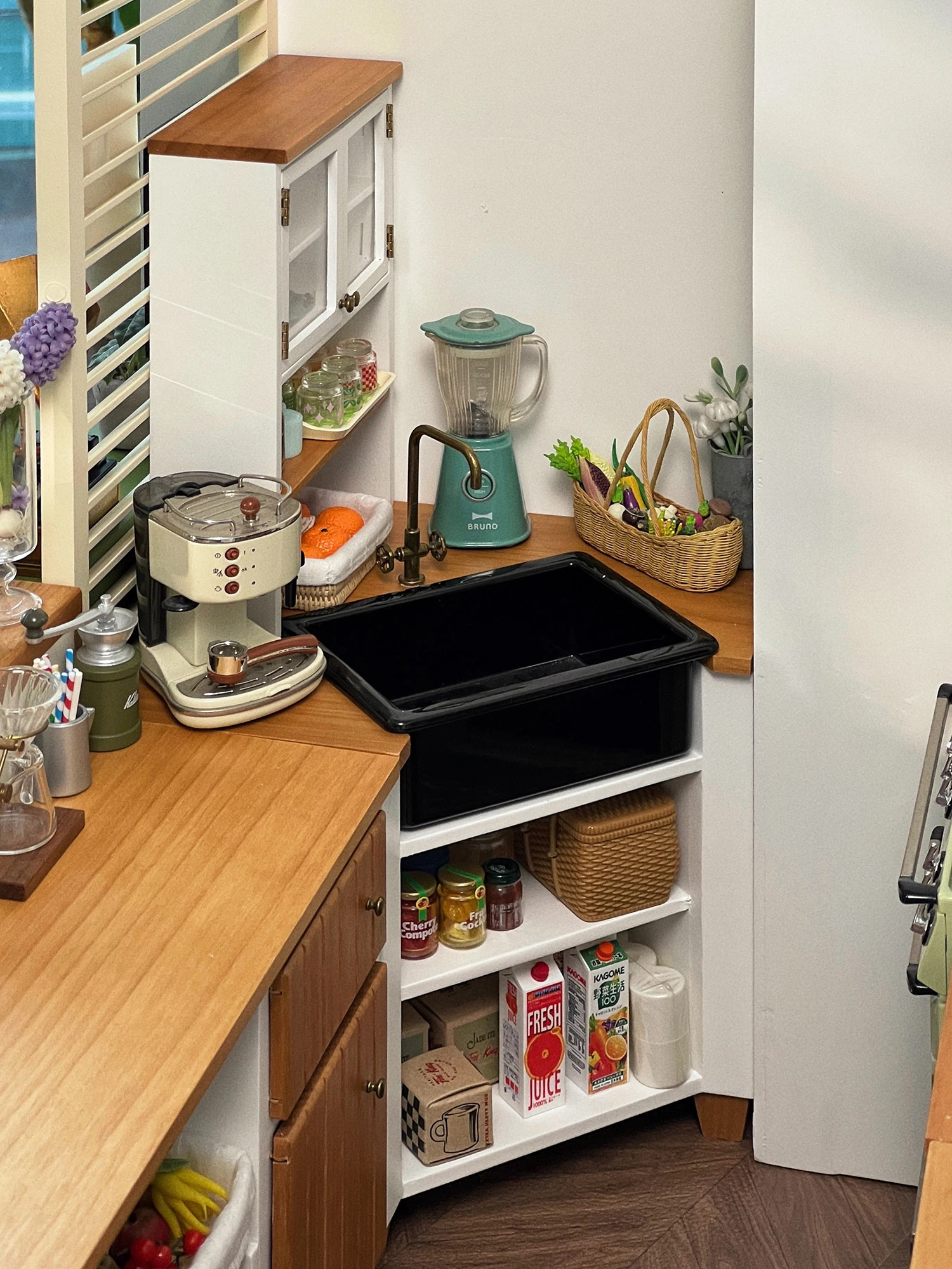 1/6 Bjd Ob11 Miniatur-Puppenhausmöbel Mini-Modell Eckspüle Schrank