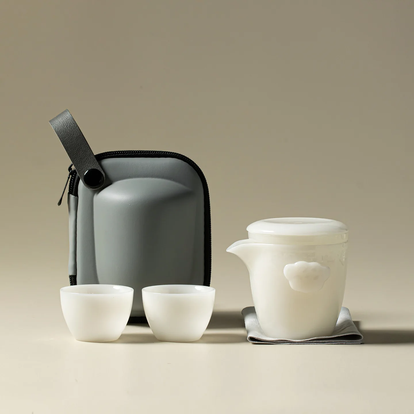 Ice Jade Travel Tea Set, One Pot and Two Cups, Portable Kung Fu Tea Set, Outdoor Tea Making and Drinking Equipment,white Teaware